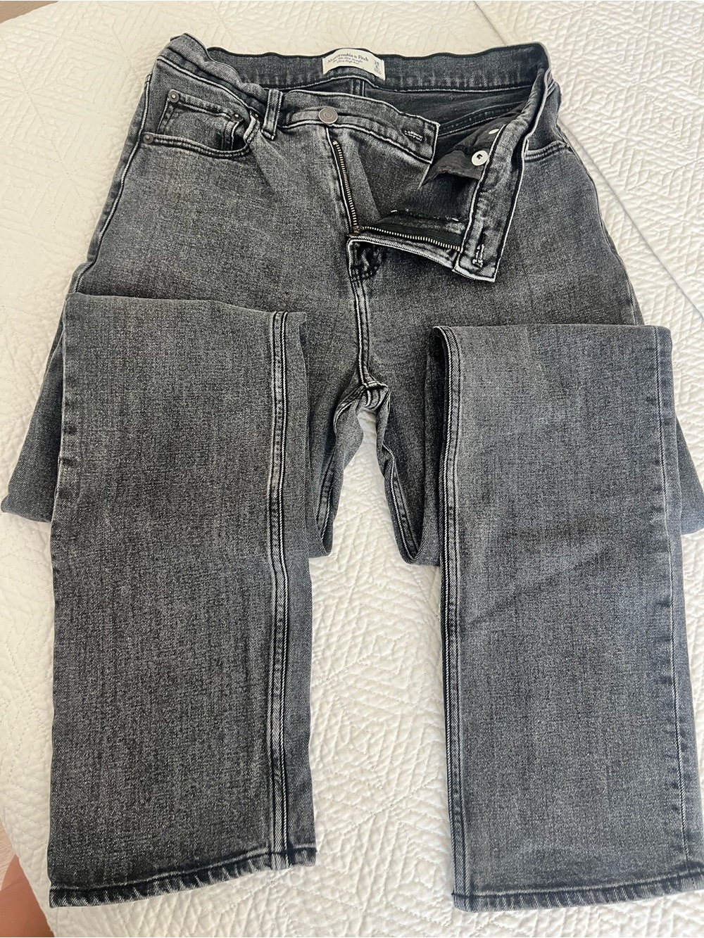 Abercrombie & Fitch Women's High-Rise Gray Straight Jeans